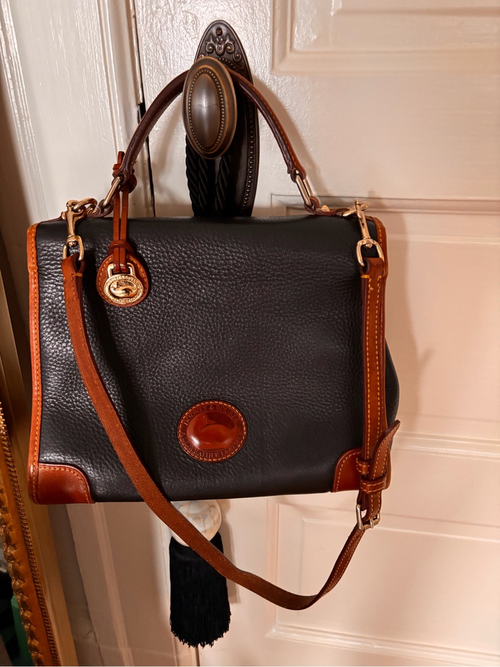 Dooney & Bourke Black and Brown Leather Top-Handle Shoulder Bag - Picture 2 of 7